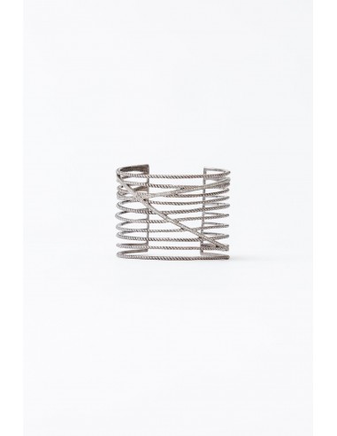 LADDER CUFF WITH PAVE DIAMONDS sur le site 